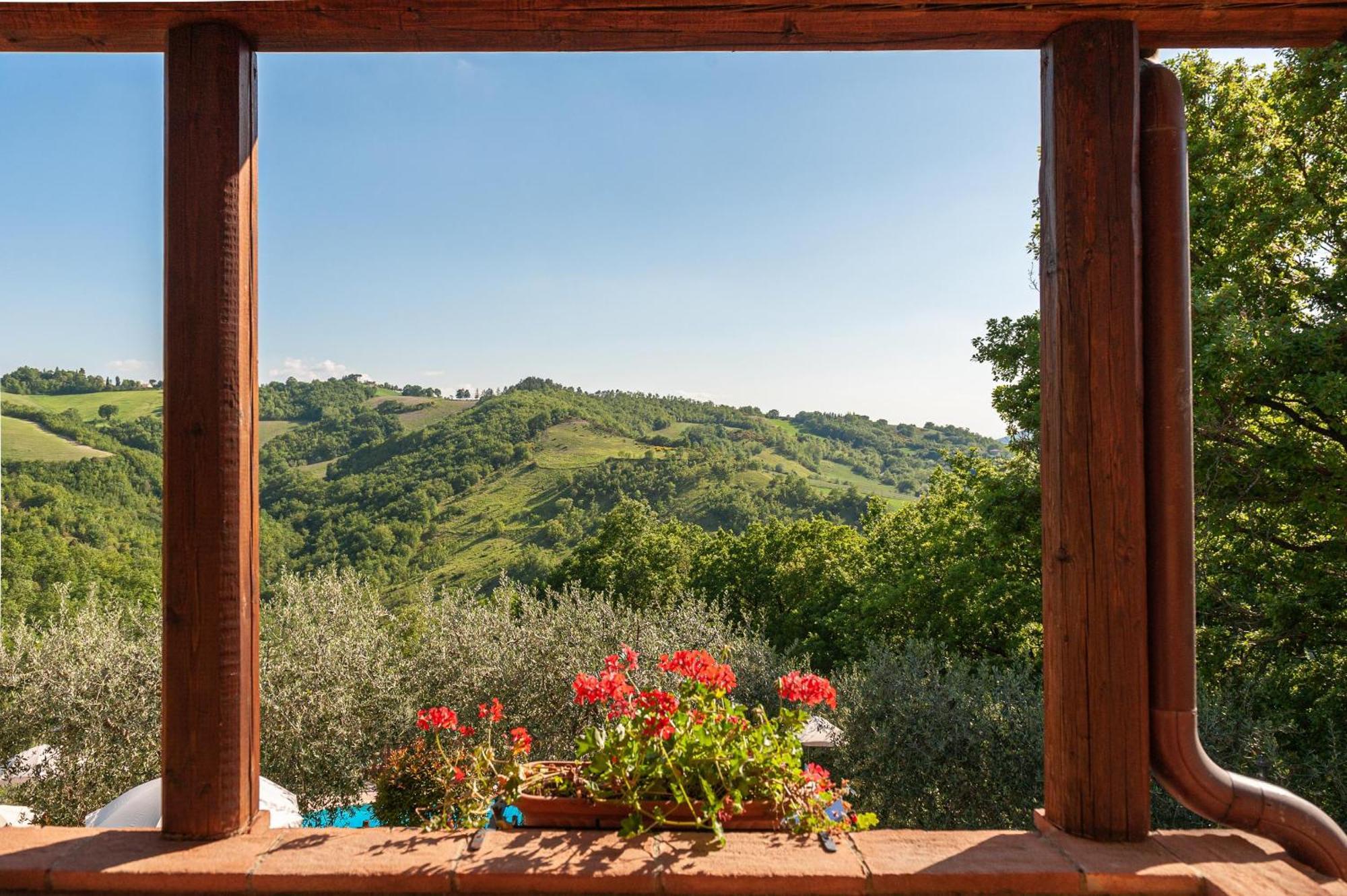 Agriturismo Le Dolci Colline Valfabbrica Eksteriør bilde